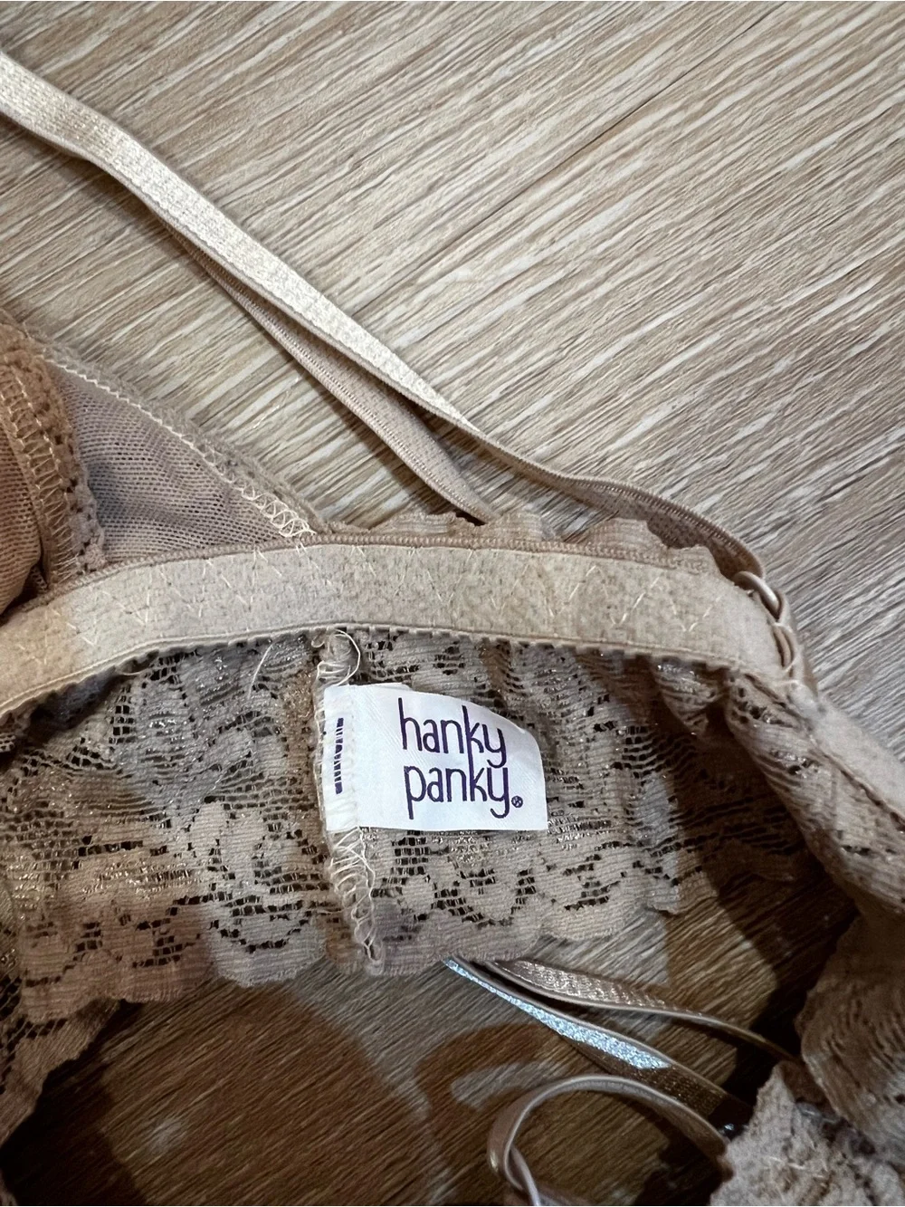 Hanky Panky Lace Bralette in Taupe